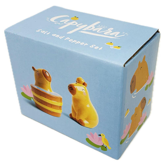 This adorable Capybara Salt & Pepper set would brighten up any dining space. Get your paws on this lovely duo with one swimming Capy and one in the classic orange on head pose. At 8.5cm high they are just the right size for the dining table, both can be filled by a rubber bung on the under side.