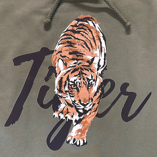 You’ll look grrrrrreat I this Edinburgh Zoo Tiger Hoodie in green. Double lined hood with drawcord, front pocket pouch, ribbed cuffs and hem, fleece back and classic fit.
80% cotton 20% Polyester