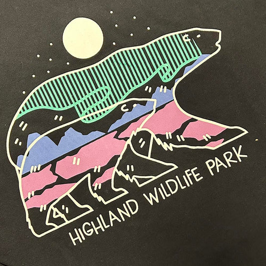 Rock a fashionable Polar Bear look with this bespoke long sleeve t-shirt in navy, crafted with Highland Wildlife Park style and organic cotton for a comfy-cute fit!