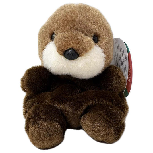 This little beanie palm pal is fun to have around. Selena the Otter is just the right size for adventures, 15cm high and fits snuggly in your hand.
Find out more about the Edinburgh Zoo Otters here.
