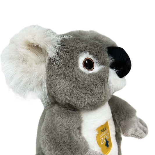 Get some koala-ty hugs with our Edinburgh Zoo Koala embroidered with our famous Edinburgh Zoo logo. This perfectly cuddly pall is made from 100% recycled materials and sports embroidered eyes and a fabulously floofy ears.