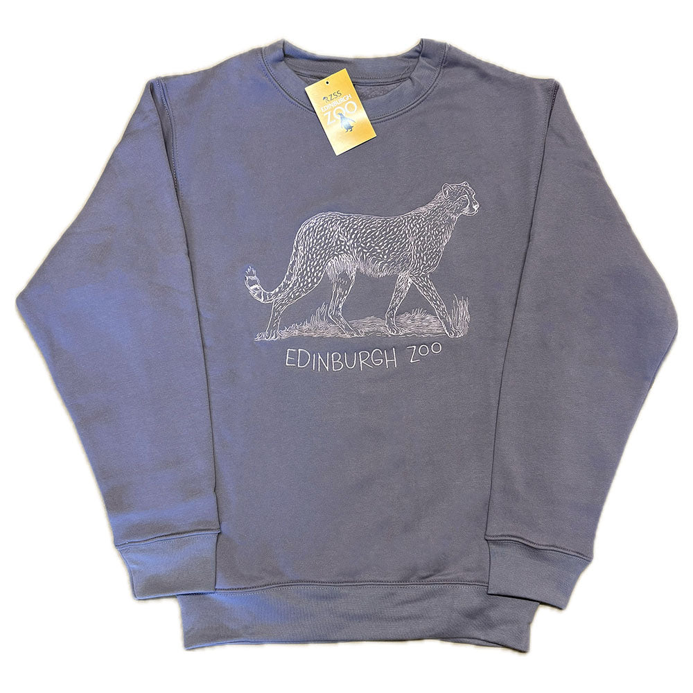 Look racy with our Edinburgh Zoo Cheetah Sweatshirt in Dusty Lilac with large embroidered cheetah with the Edinburgh Zoo text. This hoody is a standard fit and is made from cotton with fleeceback inner, ribbed cuffs, neck and hem.