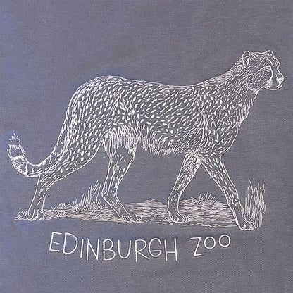 Look racy with our Edinburgh Zoo Cheetah Sweatshirt in Dusty Lilac with large embroidered cheetah with the Edinburgh Zoo text. This hoody is a standard fit and is made from cotton with fleeceback inner, ribbed cuffs, neck and hem.