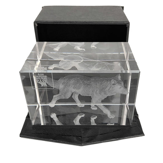 This beautifully designed 3D laser etched glass block can only be found at the Highland Wildlife Park .   It is ideal as a general ornament or as a stylish paperweight. It is approximately 8cm x 5cm (3 inch x 2 inch).